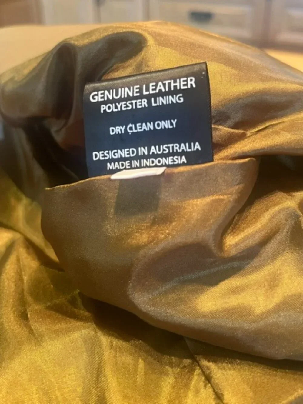 Taupe Lambskin Cropped Jacket – new with tags - Picture 6 of 9